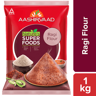 Aashirvaad Nature's Super Foods - Ragi Flour/Ragi Hittu, 1 Kg Pouch