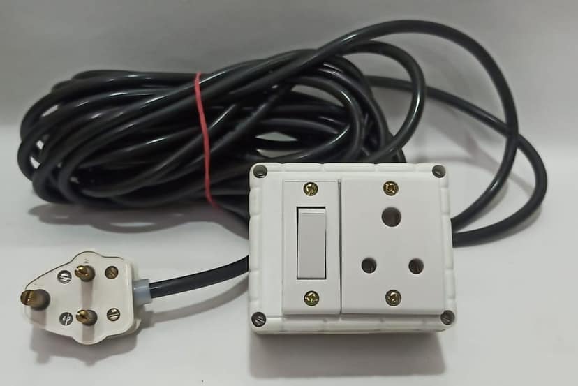 6A 1 Socket (3 Pin Socket) & 1 Switch Extension Box with 6A Plug & 10m Wire view 4