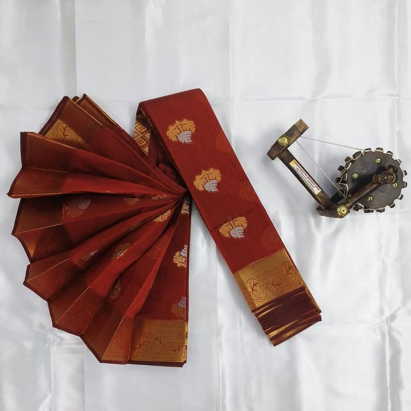 Pure Cotton Saree with Blouse view 4