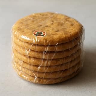 Vanthala Porthimma Vault's methi mathri