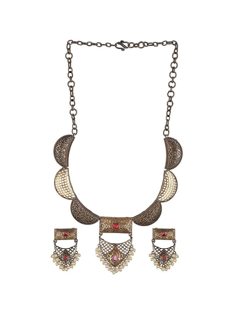 Silver Oxidised Dual Toned Red Stone & Pearl Beaded Filigree Designer Fusion Hasli Necklace Jewellery Set view 7