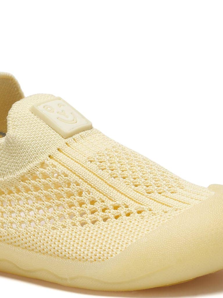 Jello Toddlers' Pineapple Shoes - Yellow (Unisex) view 2