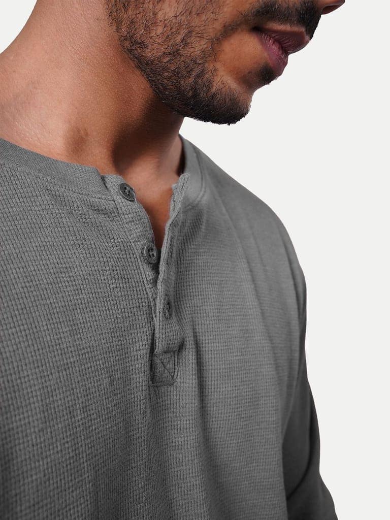 Men Olive Green Full Sleeve Henley Neck T-Shirt view 3