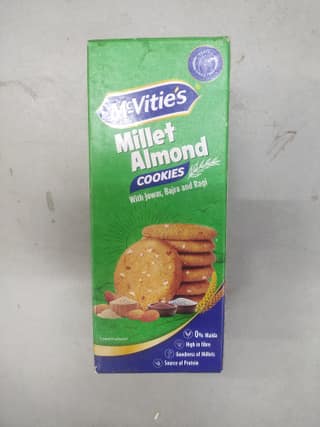 Mcvitie's Millet Almond Cookies