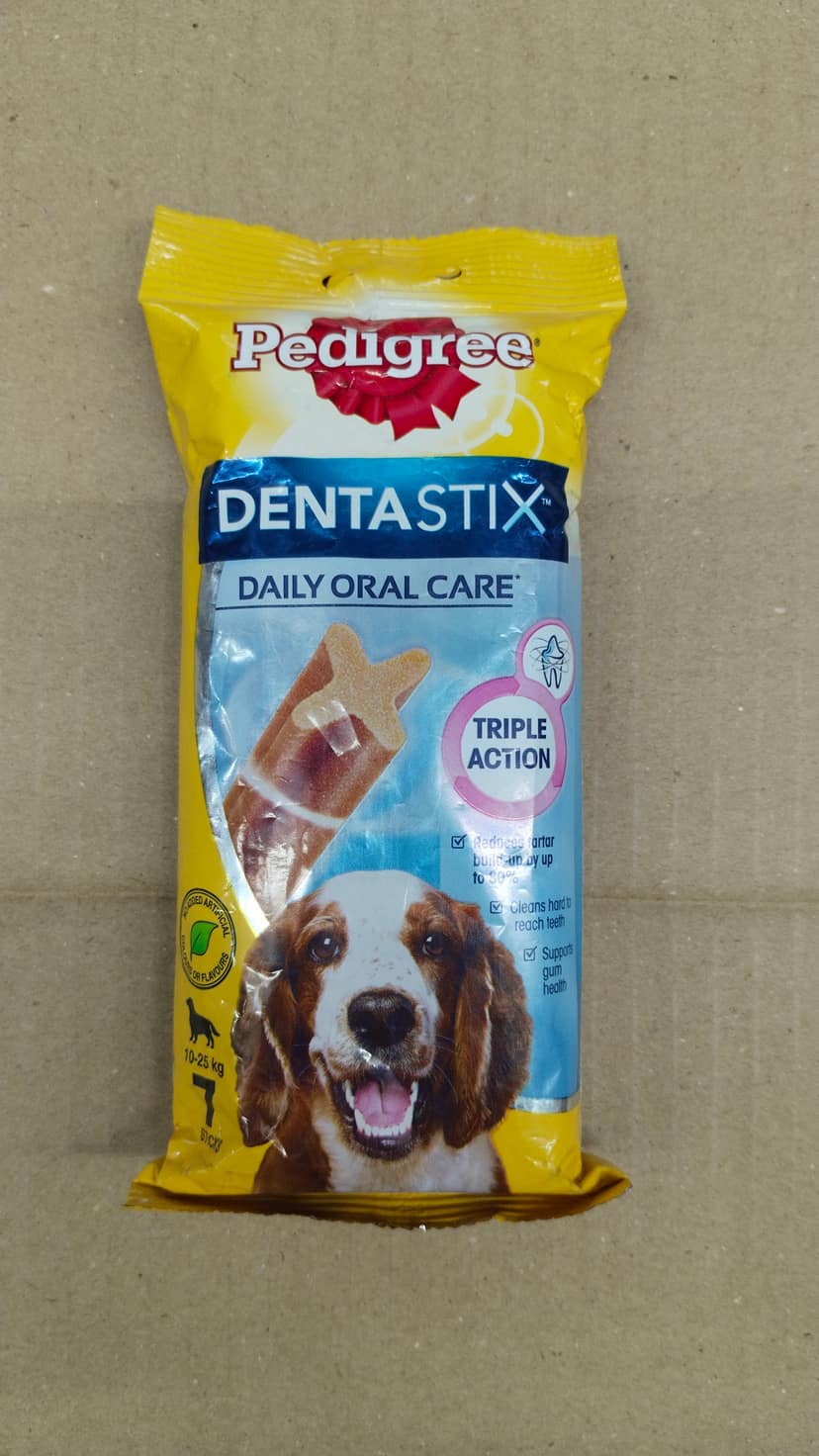 Pedigree dentastix daily oral care for dogs