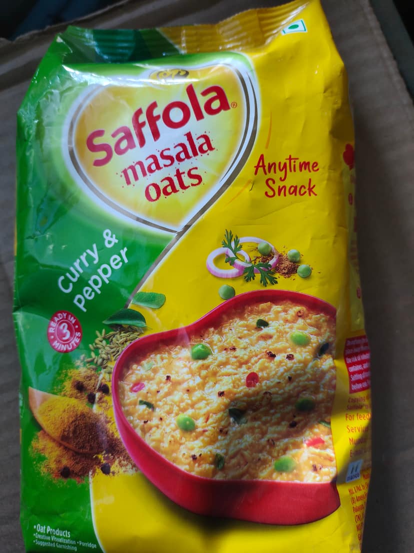 Saffola Masala Oats - Tasty Evening Snack, Fibre Rich, Curry & Pepper,
