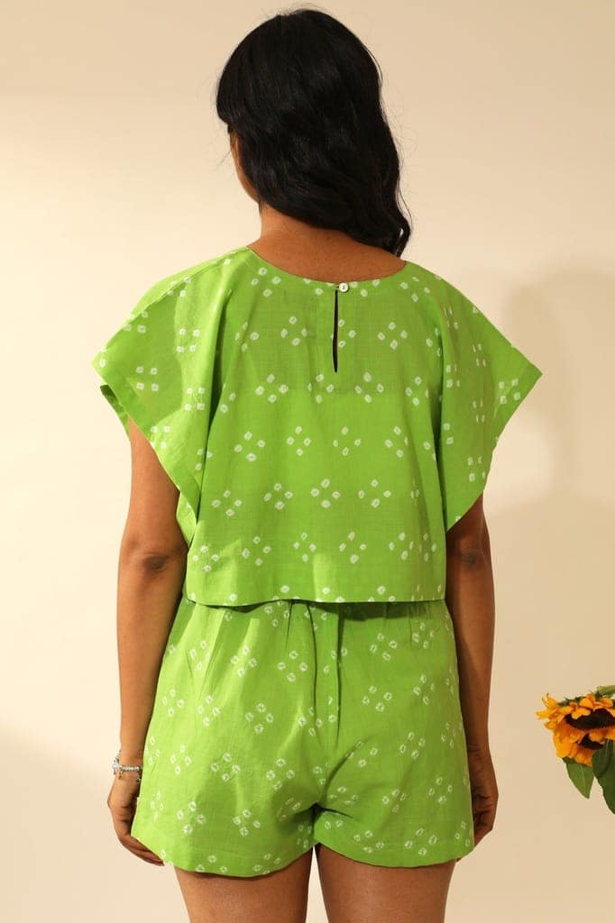 Bandhani Paper Bag Waist Shorts In Lime Green view 8