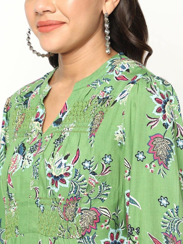 Green Printed Flared Dress view 5