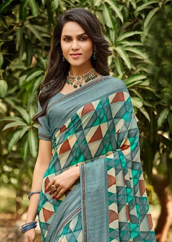 Multicolor Color Georgette Saree With Fancy Border And Blouse Piece view 2