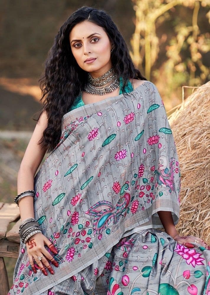 Digital Printed Cotton Saree in Grey view 2