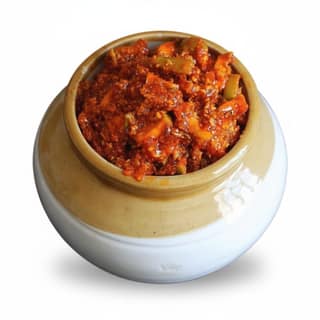 Traditional Mango Pickle - 1 kg - One ceramic jar of mango pickle