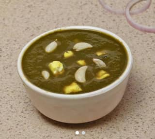 Lehsuni palak paneer [400 ml]