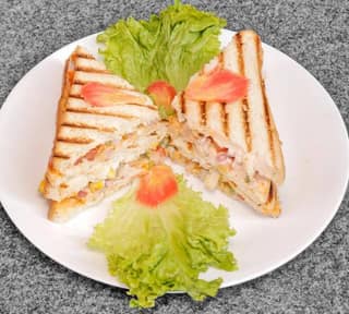 Veg cheese toasted sandwich