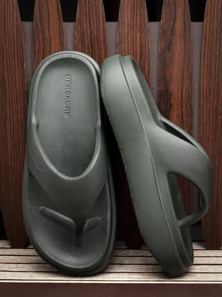 Bersache Extra Soft Classic Casual with Back Strap Regular wear with Ultra Soft & Flexibility Technology Slipper for Women's