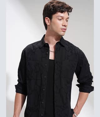 Highlander Cotton Blend Relaxed Fit Self Design Full Sleeves Men's Casual Shirt - Black ( Pack of 1 )