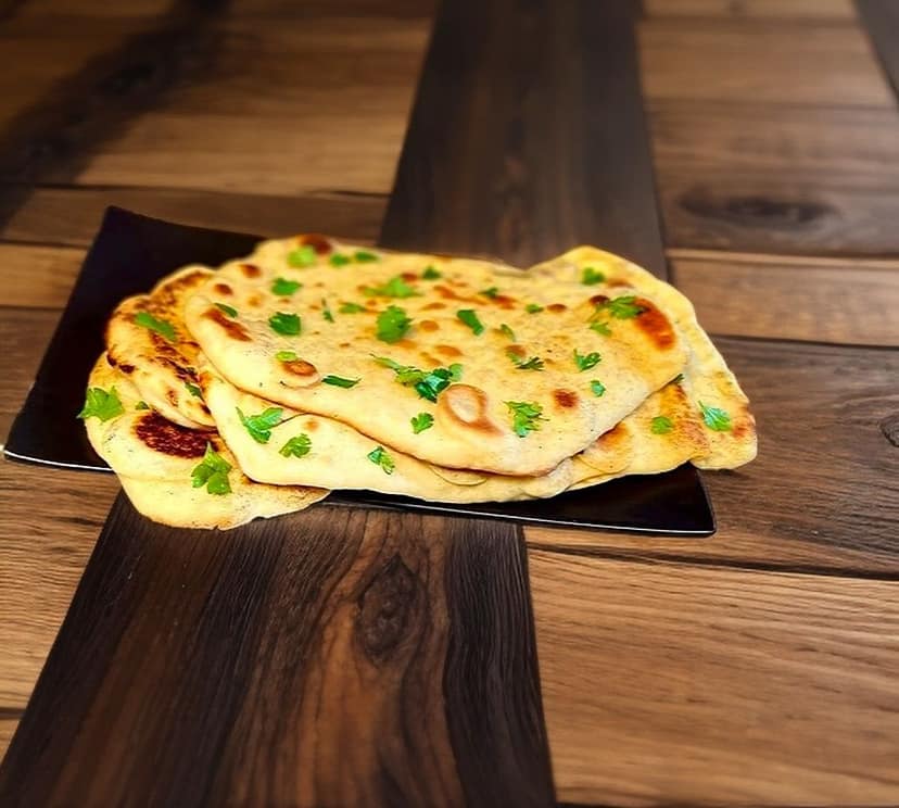 Aloo naan [ 2 pieces ]