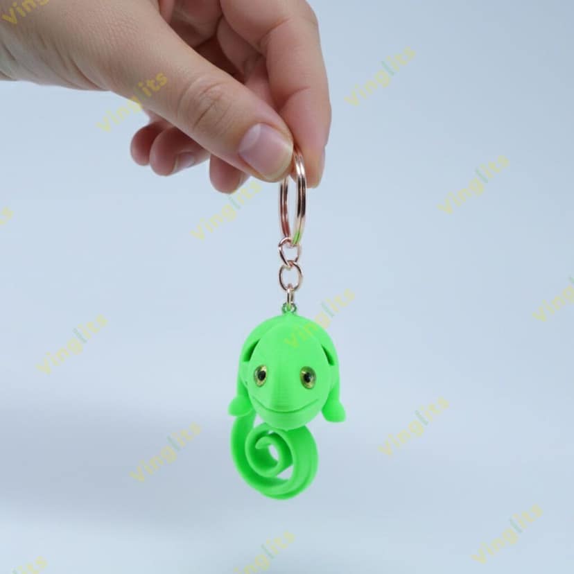 Vinglits Bugsy & Scaly 3D Printed Keychains – Articulated Animal Toys, Pocket-Friendly Keyrings, Stress Relief Desk Toys for Kids & Adults, Collectible Accessories (Chameleon - Nova, Medium) view 3