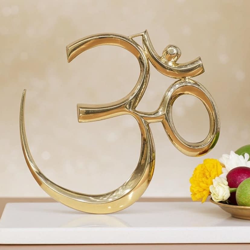 Brass Showpiece Wall Hanging Om, Height : 19 Inch (FMAS372 J)