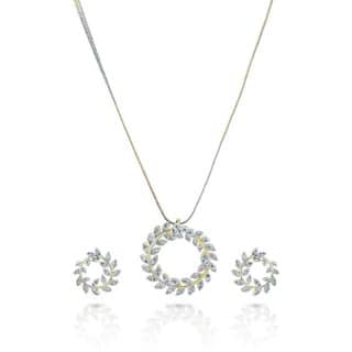 Hetprit Brass Gold Plated Pendent Set For Woman