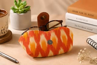 Eyeglass Cover with Protective Design for Safe Storage and Carrying of Spectacles and Sunglasses