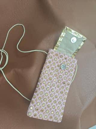 Sling bag for phone and carrying cash