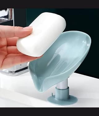 (Pack of 1) Leaf-Shape Self Draining Soap Dish Holder (1 Pcs), Easy Clean Soap Dish for Shower with Suction Cup Creative soap Box, for Bathroom, Kitchen, Bathtub, Wash basins (Multicolor)