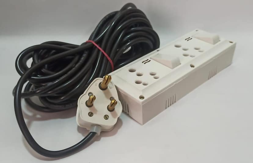 16A 2 Sockets & 2 Switch Extension Box with Indicator, 16A Plug & 5 Meter Wire view 4
