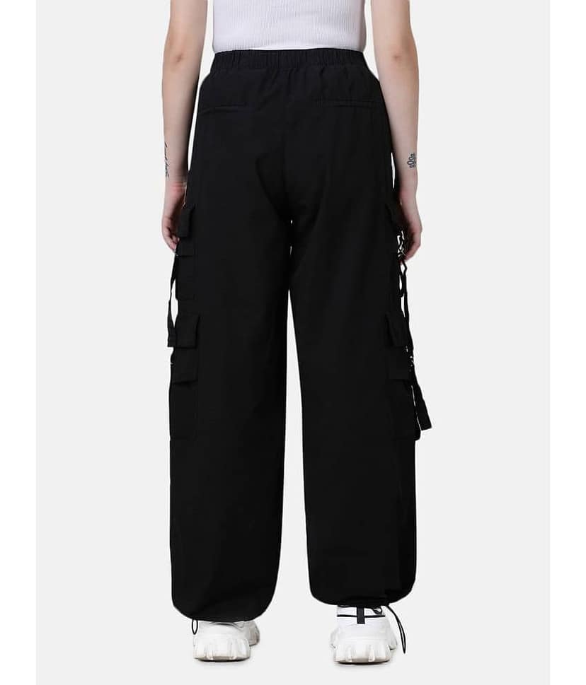 Bene Kleed Women Loose Fit High-Rise Over Dyed Cargo Parachute Trouser view 4