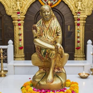 Brass Showpiece Sai Baba God Idol Statue (BSMAS1351 C)