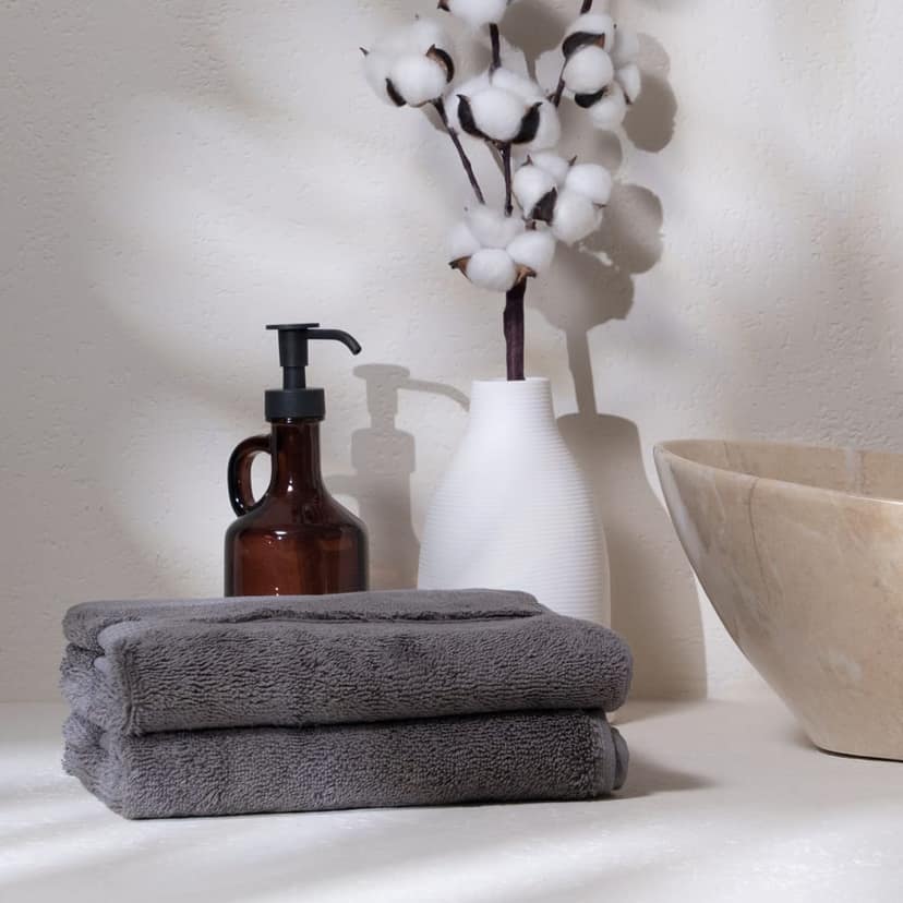 Feather & Spun Organic Cotton Hand Towel (Pack of 2) | Lavender Fragrance | GOTS Certified | Anti Microbial | Fade Resistant | Double Needle Stitch | 550 GSM | 76 cms x 45 cms view 4