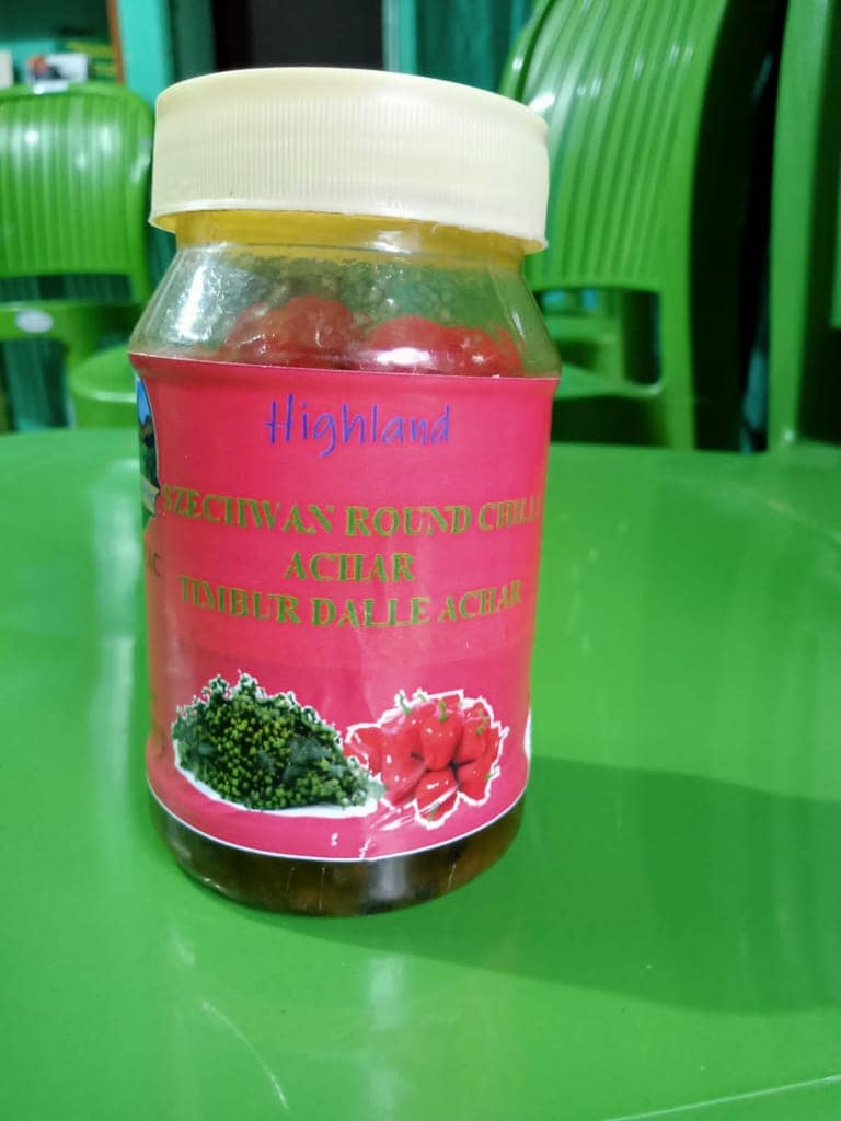 Szechwan Round Chilli Achar (Timbur Dalle Achar) view 3