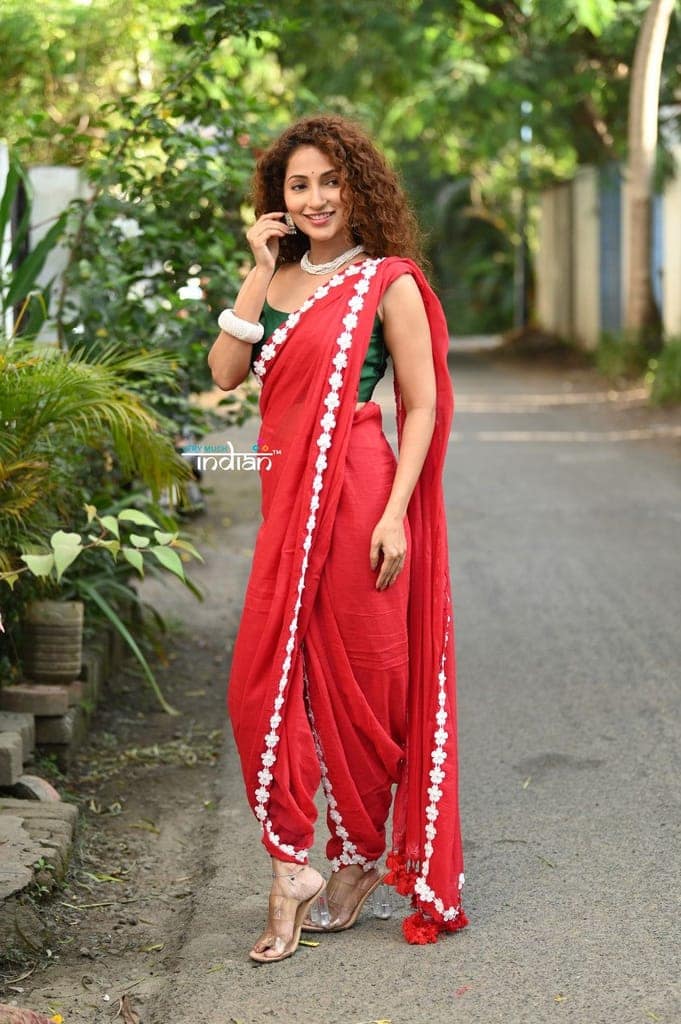Taapsee ~ Designer! Pure Mul Cotton Saree with Sleek Border ~ Bright Red view 2