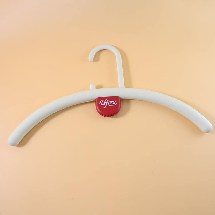 Anti-Slip Plastic Clothes Hanger with Fragrance Holder – Organize Your Wardrobe view 3