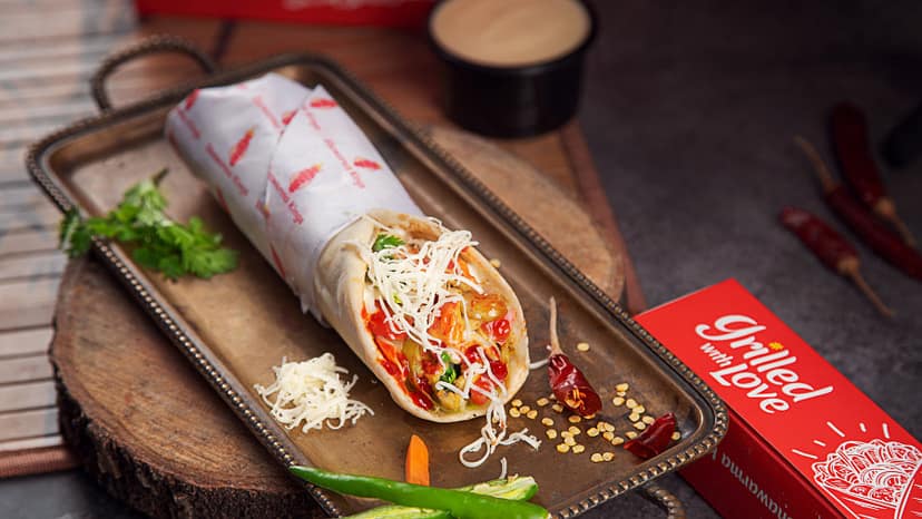 Cheesy chipotle normal roll