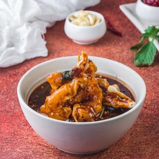 Chilli basil prawn (8 pcs)