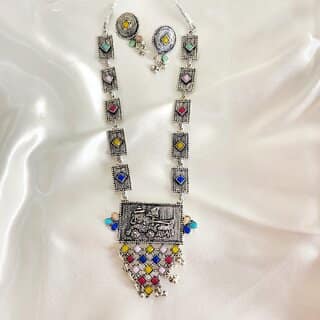 Elegant Long Pendant Style Oxidized Silver Tone Necklace and Earrings Set Brass Alloy Necklace with Earrings for Women