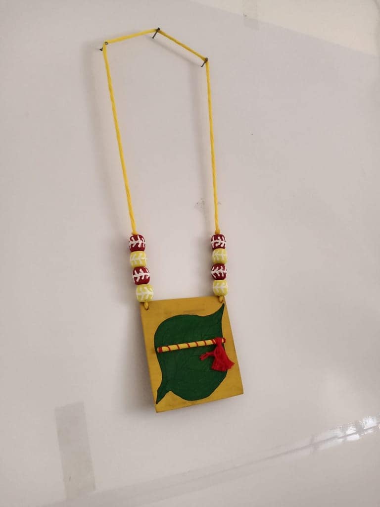 Fabric and wooden jewellery view 2