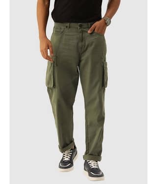 Bene Kleed Men Pure Cotton Solid Straight Fit Cargos Trousers
