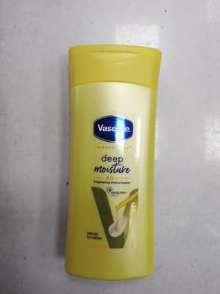Vaseline. Intensive care™ Deep Moisture Long lasting moisturization Serum In lotion