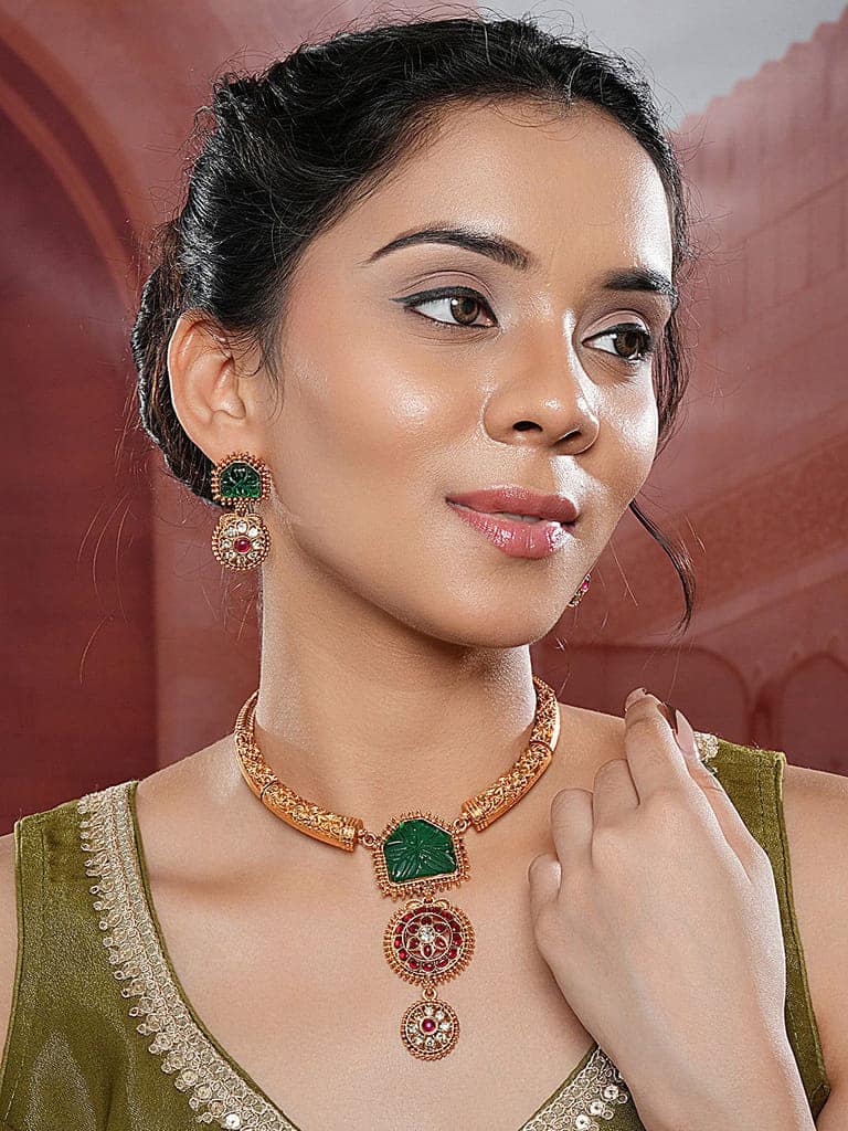 Traditional Gold Jewelry Set with Green and Red Stones view 2