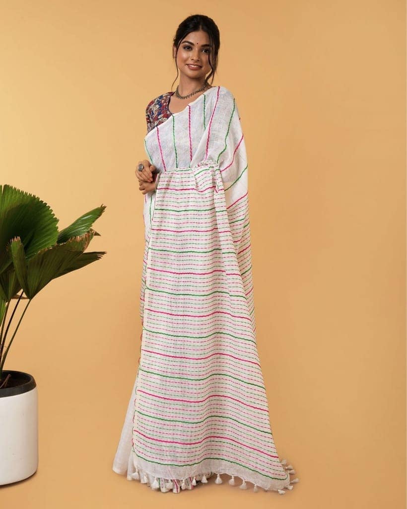 Pure Linen Weaving Design Kantha Work Saree Off White Color with Kantha Blouse-5434 view 2