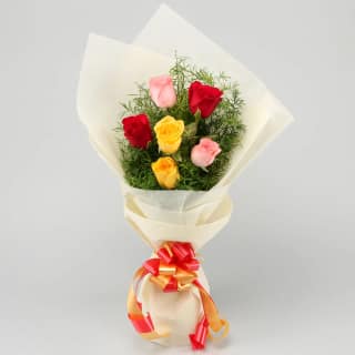 Mixed Love 6 Roses Bunch For Valentine's Day Gift
