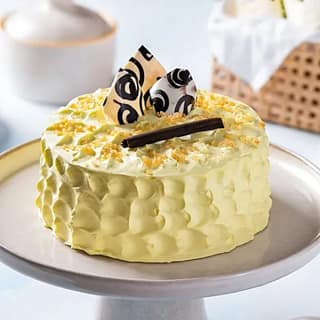 Crunchy Butterscotch Cake Half Kg