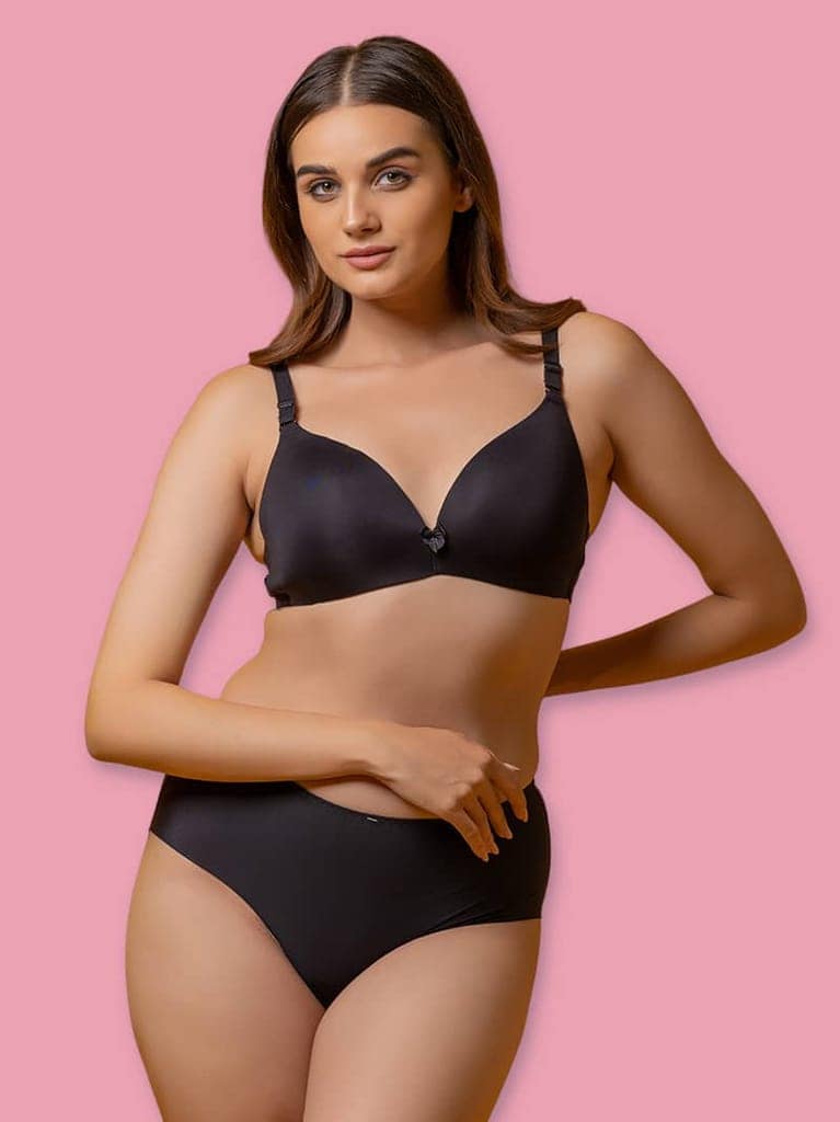 Drop-Dead Soft Lycra Deep Neck Lightly Padded 3/4 Coverage Non- Wire Bra