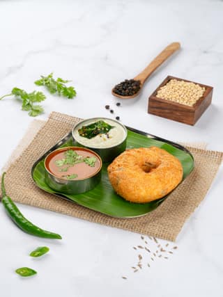 MEDHU VADAI