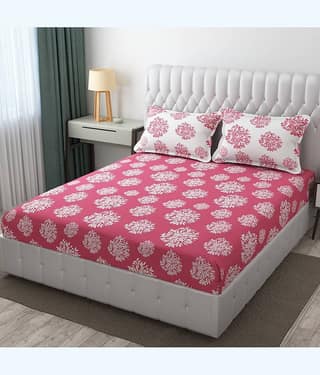 Apala Microfiber 1 Double King Bedsheet with 2 Pillow Covers ( Purple )