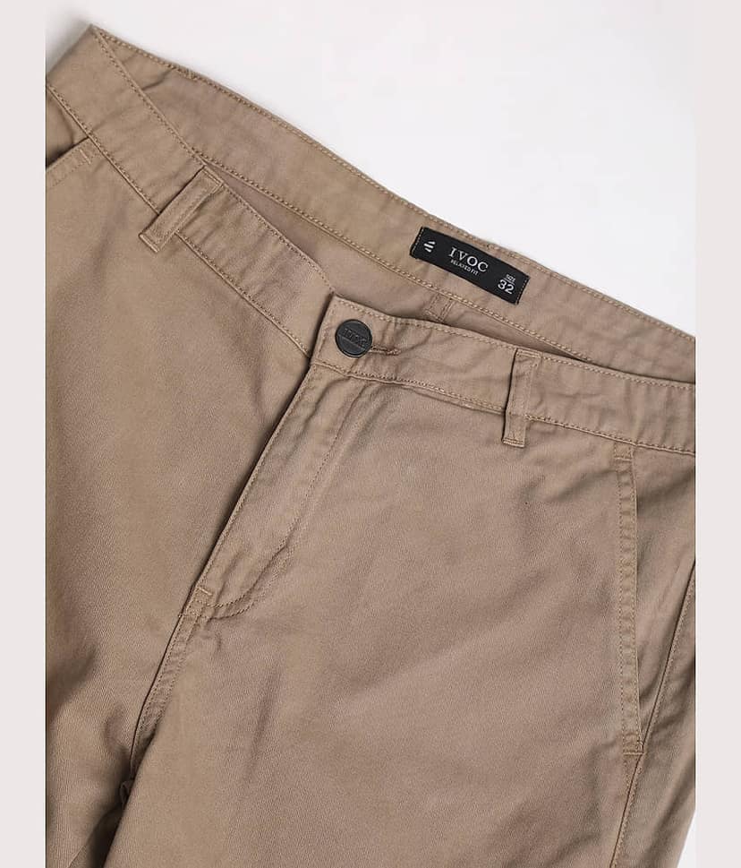 Ivoc Men Relaxed Loose Fit Cargos Trousers view 6