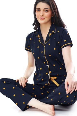 ZEYO Women's Cotton Navy Blue & Peach Square Printed Stylish Night suit set