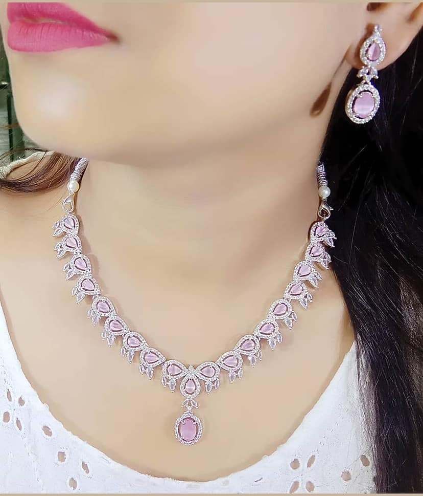 Ladymania Silver Alloy Necklace Set ( Pack of 1 )