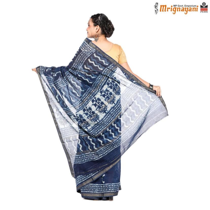 HANDLOOM MAHESHWARI SILK SAREE WITH BLOUSE (SKU - 1SM901200422, SAREE-1135) view 4